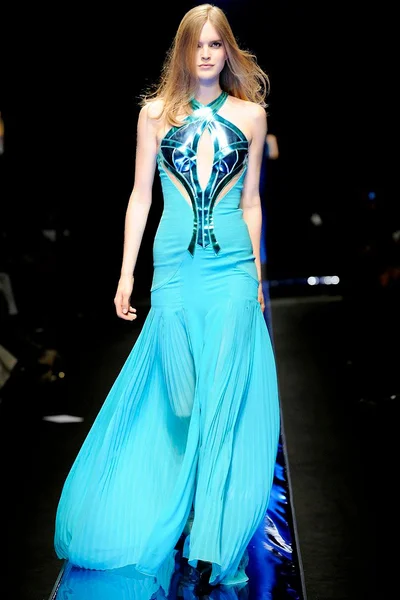 Look 39